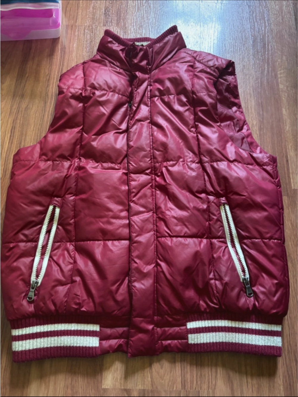Izod Men's Burgundy Quilted Puffer Vest